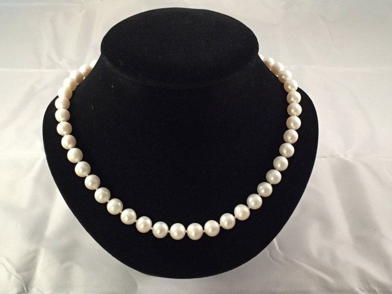Top Quality 9mm Round Pearl Necklace | I Love My Pearls